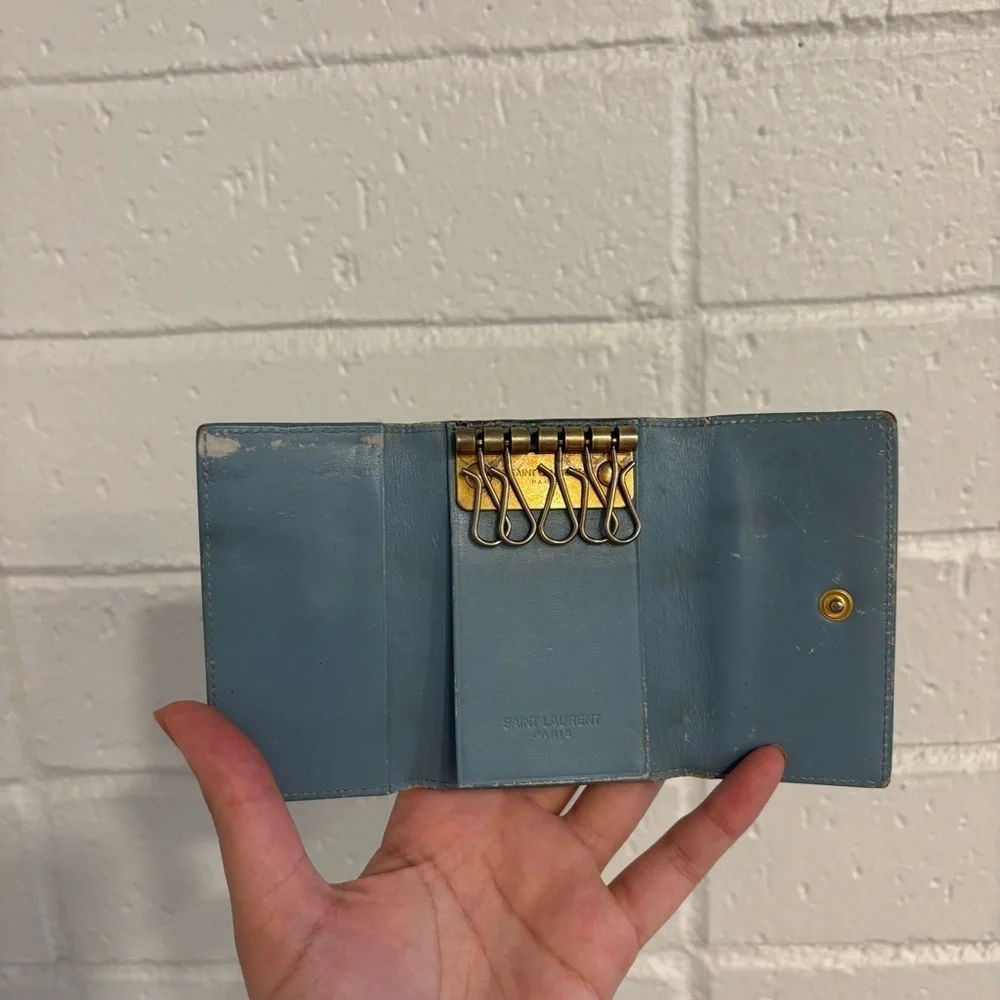Saint Laurent vintage keyholder wallet in blue - Picture 11 of 13